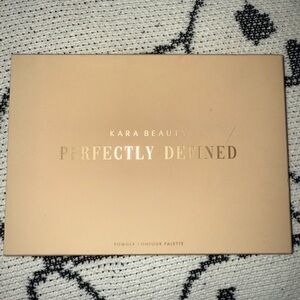 NEW- Kara Beauty Perfectly Defined Powder Contour Palette